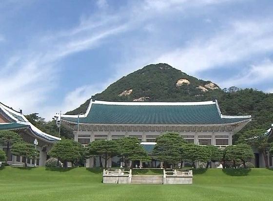 이재명 대통령, 에비앙 G7 정상회의 세션1 참석