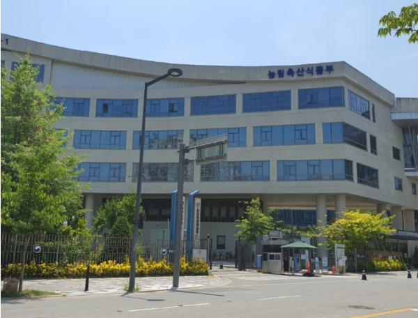 농식품부, 대한민국식품명인의 안정적 성장을 뒷받침한다 기사 이미지